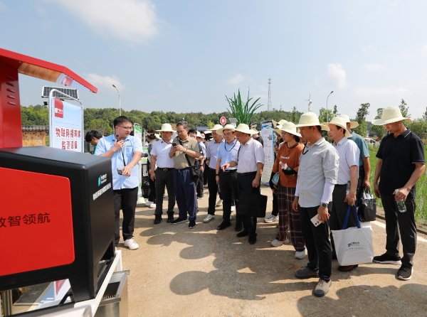 2025年重大危害入侵物種綜合治理活動(dòng)暨農(nóng)業(yè)生態(tài)環(huán)境保護(hù)培訓(xùn)班1